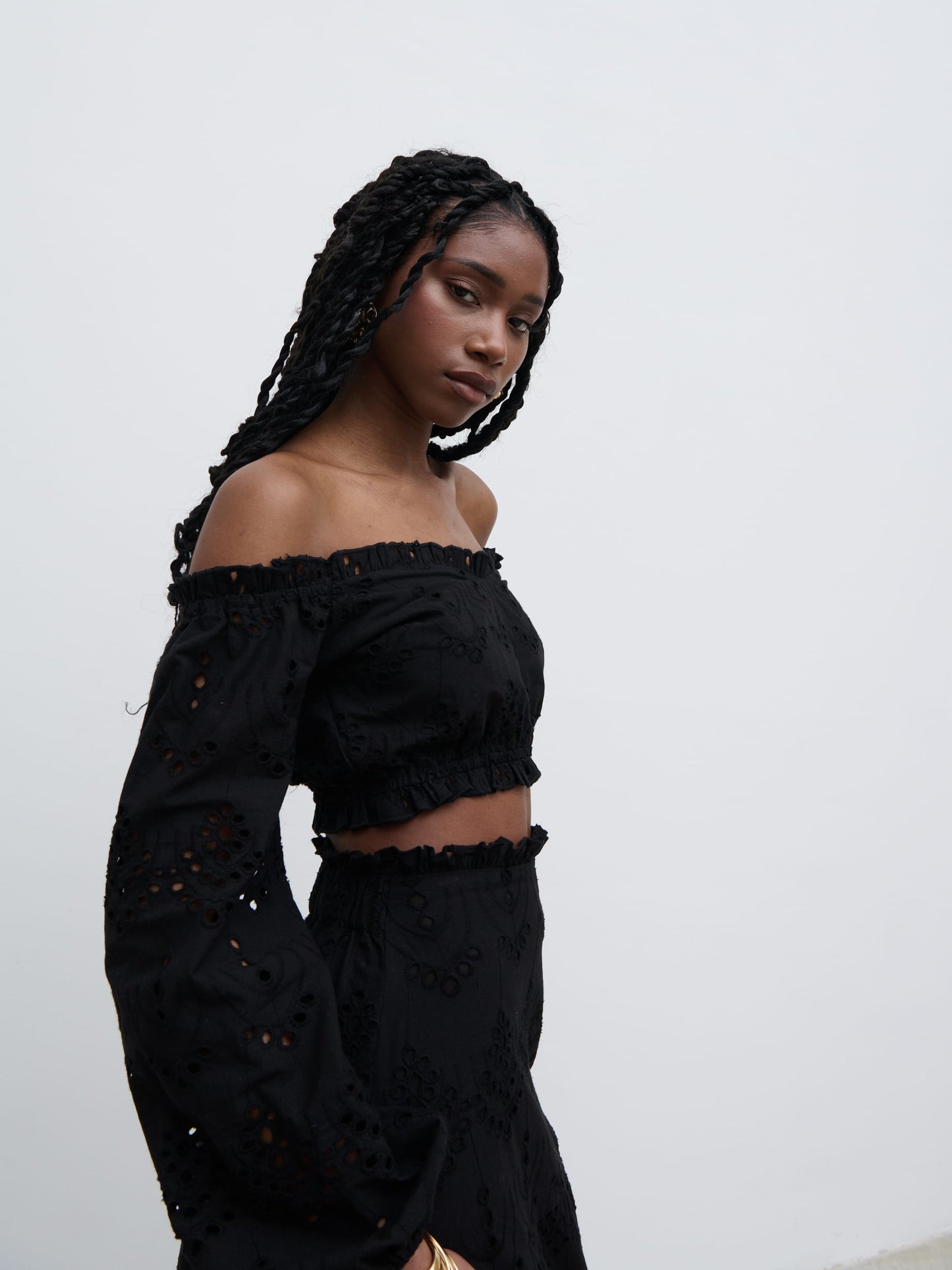 Lilla Broderie Cropped Top - Black