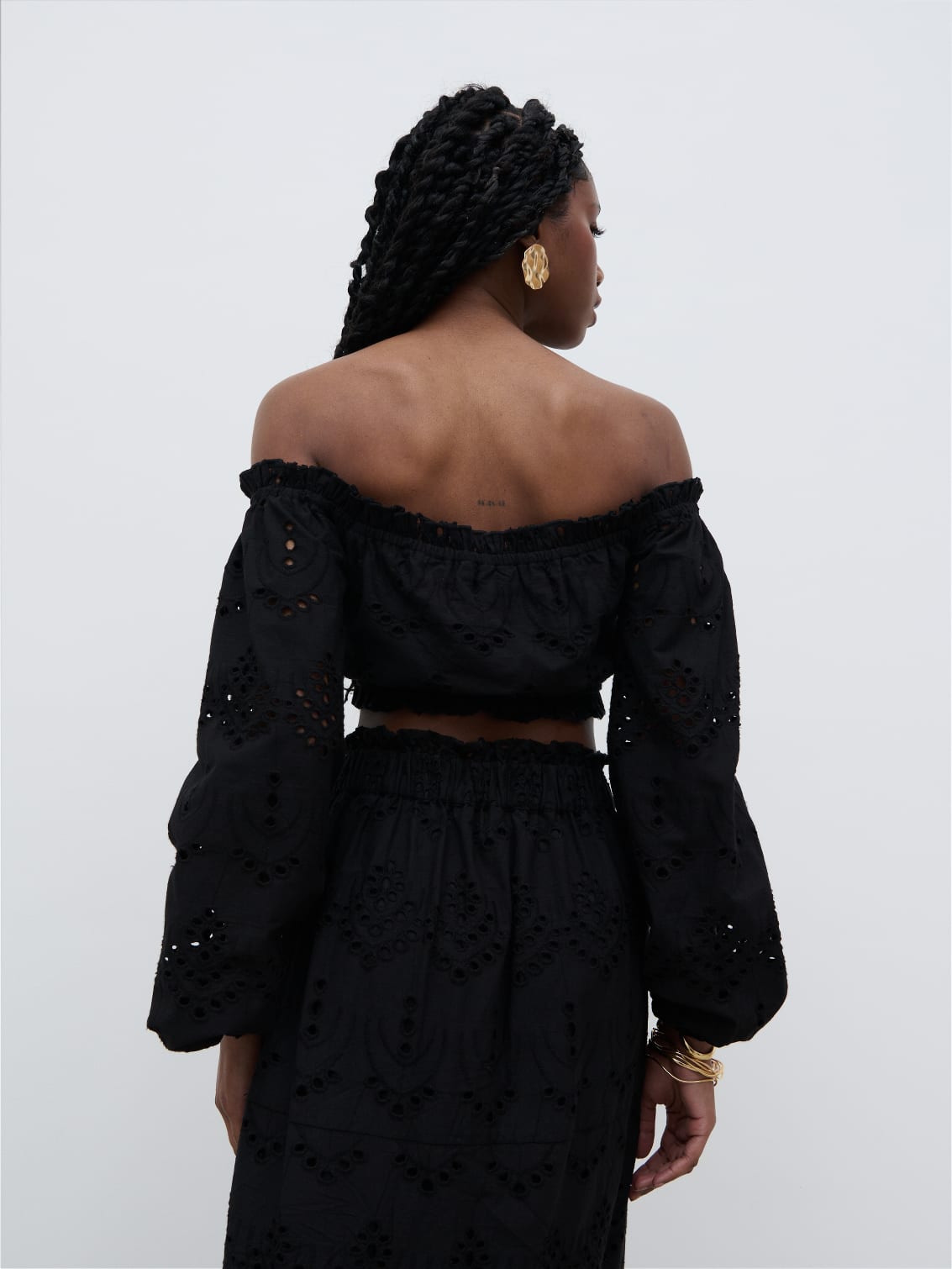 Lilla Broderie Cropped Top - Black