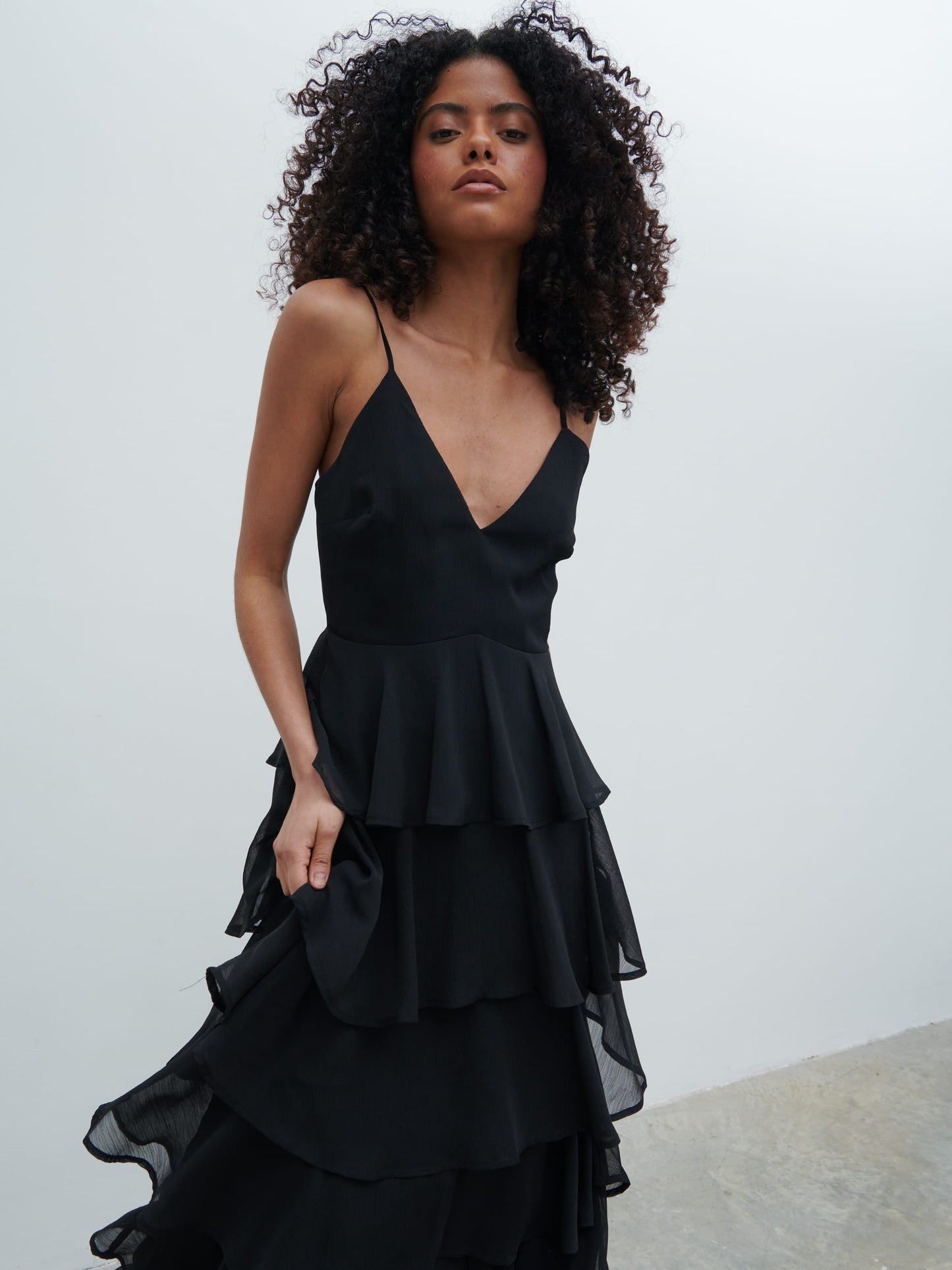 Lissy Ruffle Textured Maxi Dress - Black