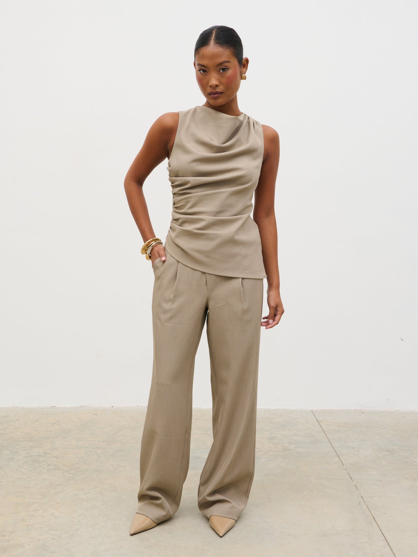 Maeve Ruched Top - Mushroom