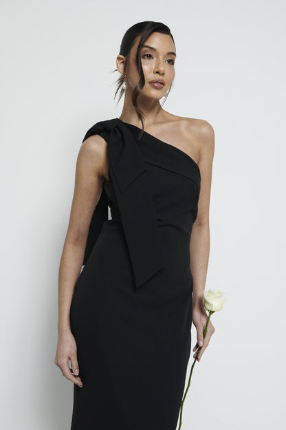 Nevaeh One Shoulder Crepe Maxi Bridesmaid Dress - Black