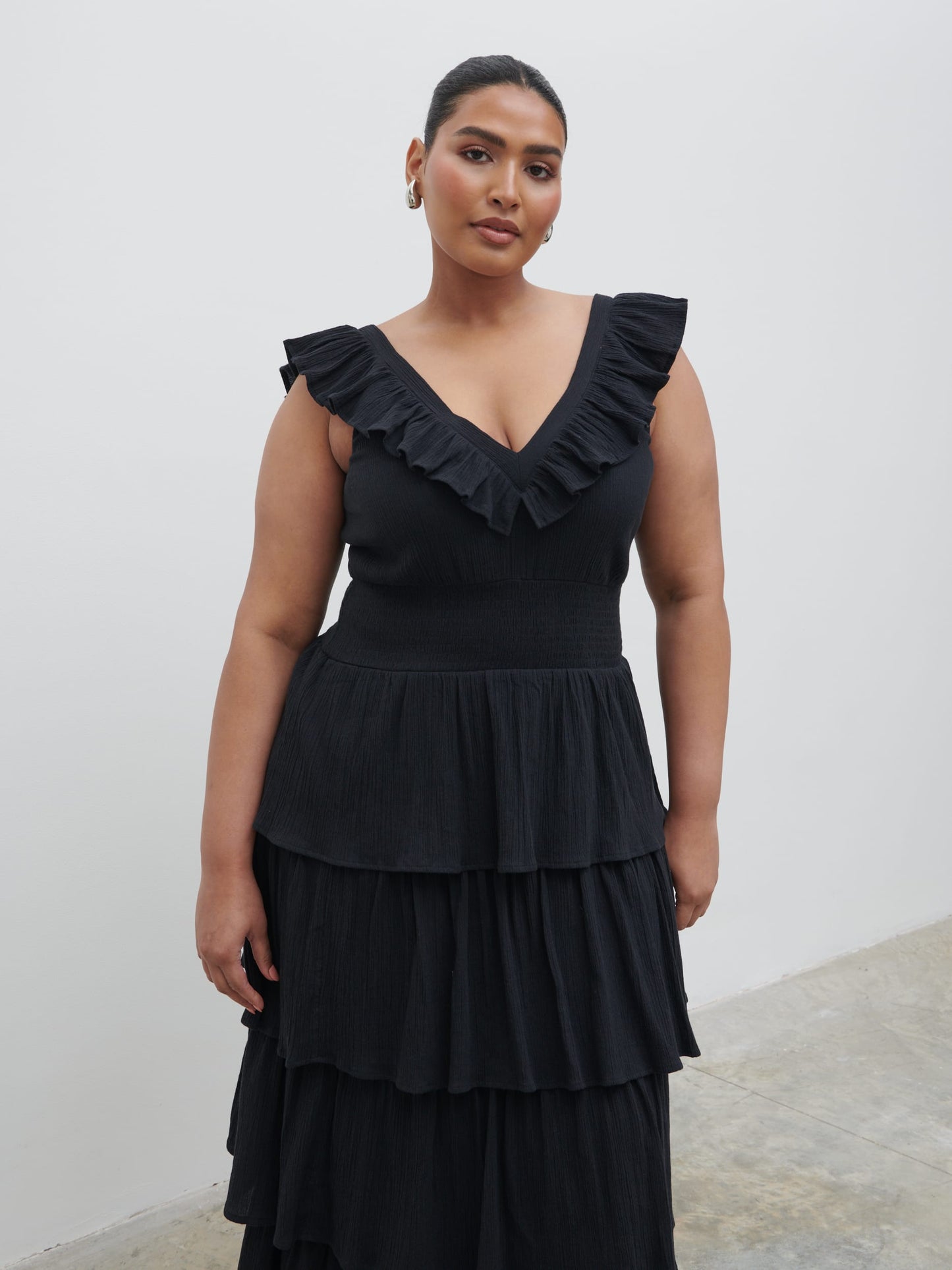 Opal Ruffle Midaxi Dress Curve - Black