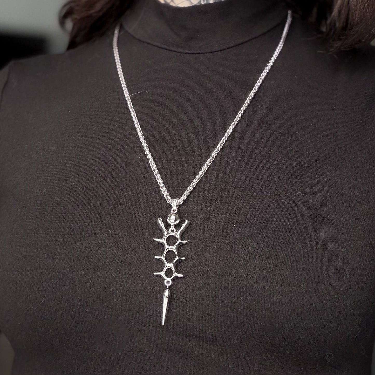 BIOMECH SPINE NECKLACE