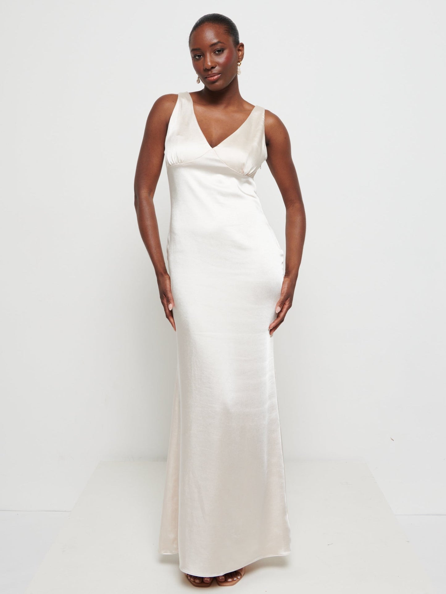 Piper Maxi Bridesmaid Dress - Matte Champagne