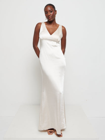 Piper Maxi Bridesmaid Dress - Matte Champagne