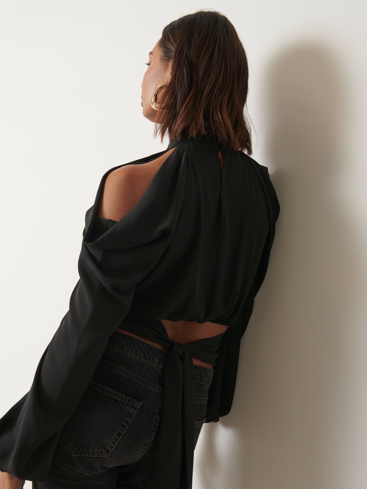 Selena Cold Shoulder Top - Black