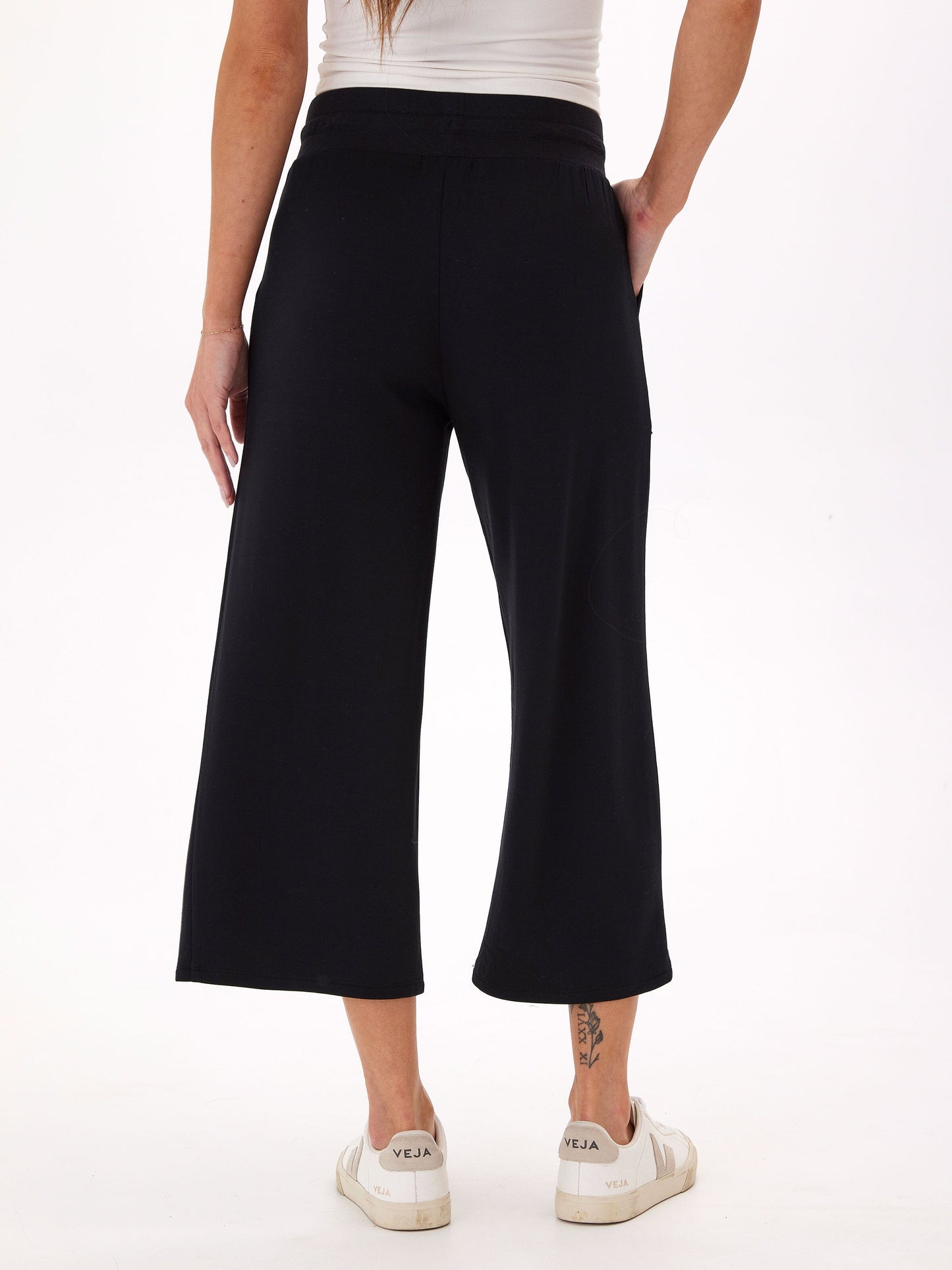 Carrie Feather Fleece Wide Leg Crop Pant 22"