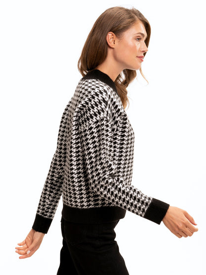 Elexia Houndstooth Sweater
