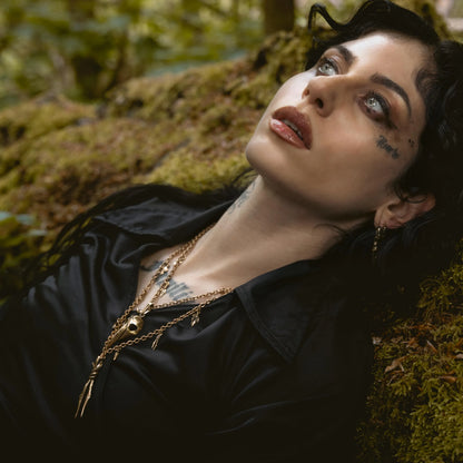 AUGUR SKULL NECKLACE